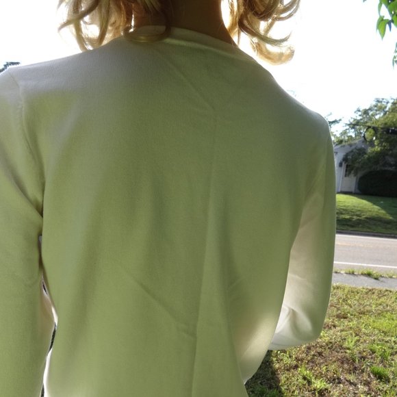 C. Wonder Blue & White Floral Vine Sweater - NWOT - Picture 7 of 7